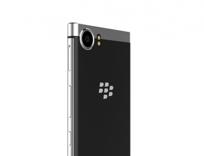 New-BlackBerry-Smartphone_Back-View